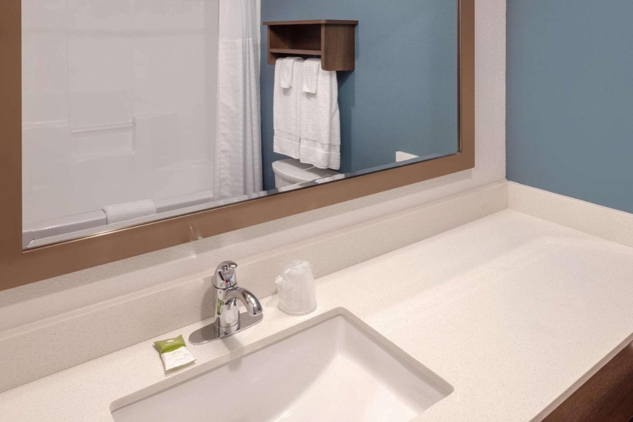 Wood Spring Suites Washington Dc East Arena Drive Lake Arbor Zewnętrze zdjęcie