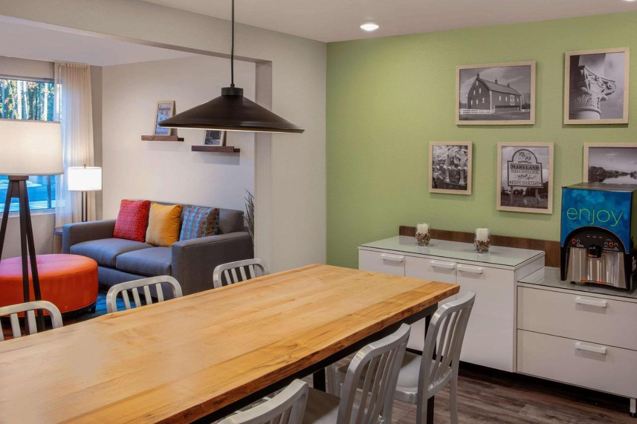 Woodsping Suites Washington Dc East Arena Drive Lake Arbor Zewnętrze zdjęcie
